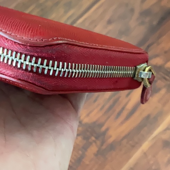 Prada SALE $99 RED Leather Zippy Wallet - Picture 8 of 11